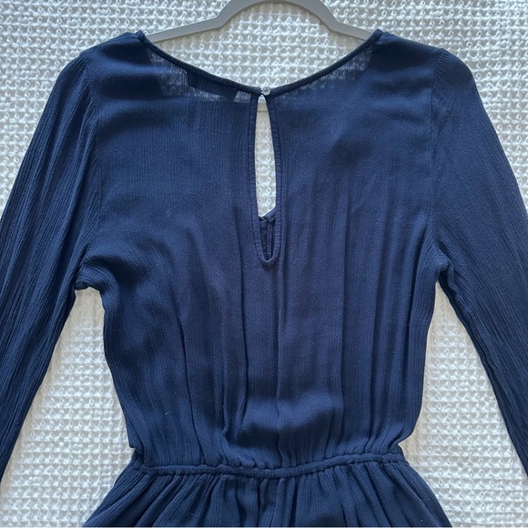 Women's Hollister V Neck Button Long Sleeve Romper Size M Shorts Lined - Picture 5 of 12